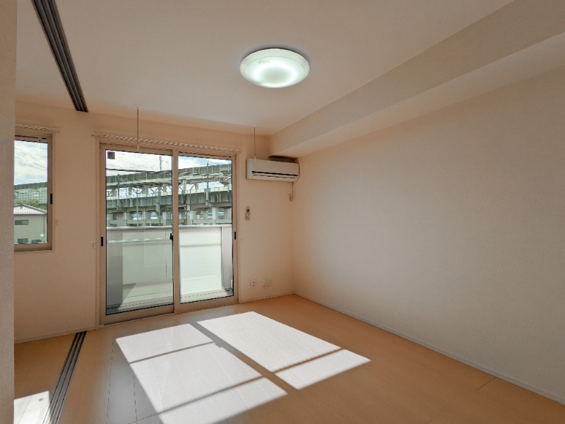 居室・リビング　図面と現状に相違がある場合には現状を優先