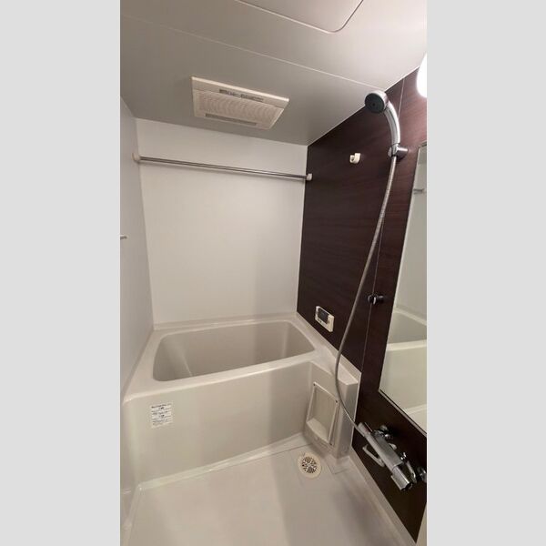 バス・シャワールーム　浴室