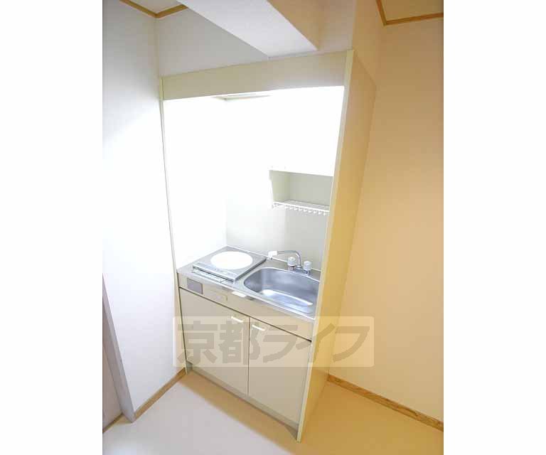 キッチン　使い勝手良好です。