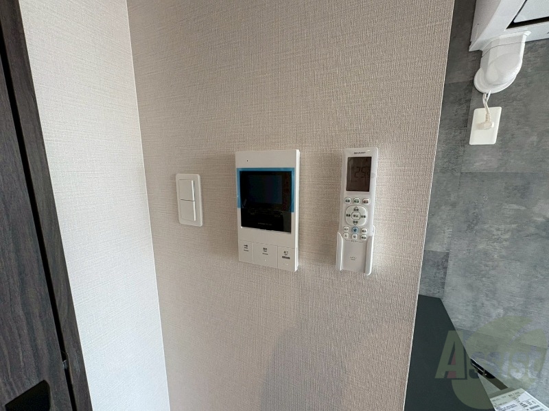 セキュリティ　ＴＶモニター付インターホンです。来客者の顔が見えるので安心！