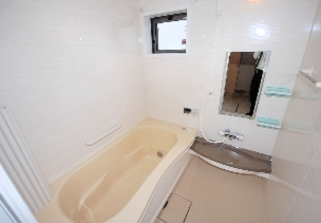 バス・シャワールーム　浴室