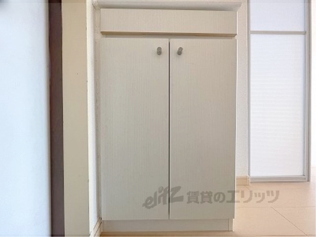 収納　下駄箱