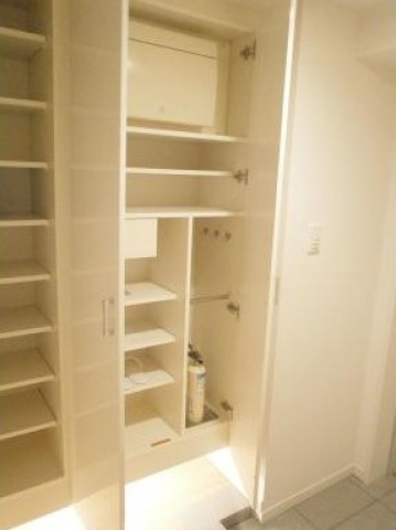 玄関　※別部屋参照