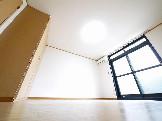 居室・リビング　ゆったりとしたリビングです