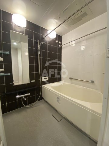 バス・シャワールーム　ジオ新町　バスルーム