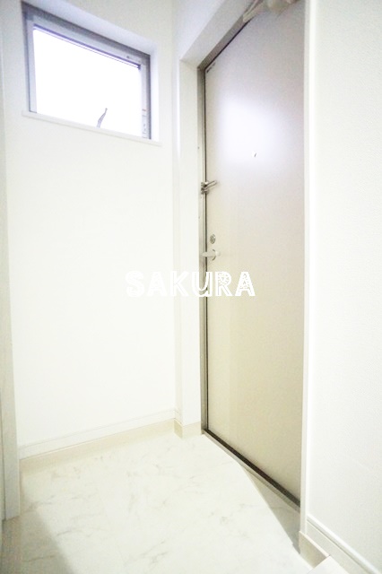 玄関　ゆとりある玄関スペース♪