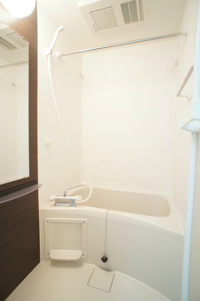 バス・シャワールーム　リブリ新羽