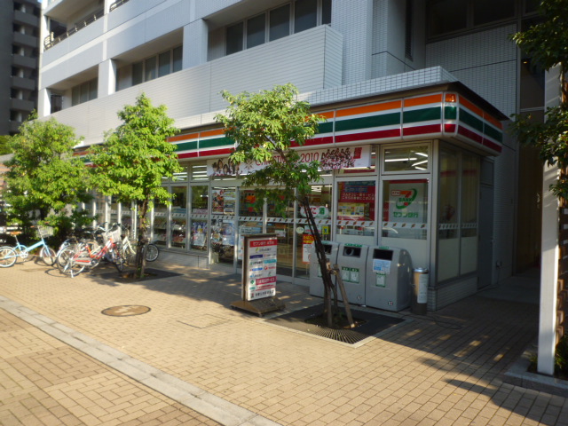 コンビニ　セブンイレブン芝浦4丁目店（コンビニ）まで307m