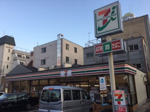 コンビニ　セブン－イレブン 大阪天神橋８丁目店（コンビニ）まで375m