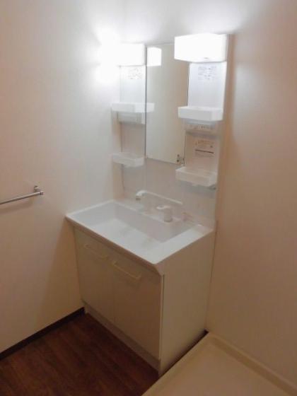 洗面設備　シャンプードレッサー