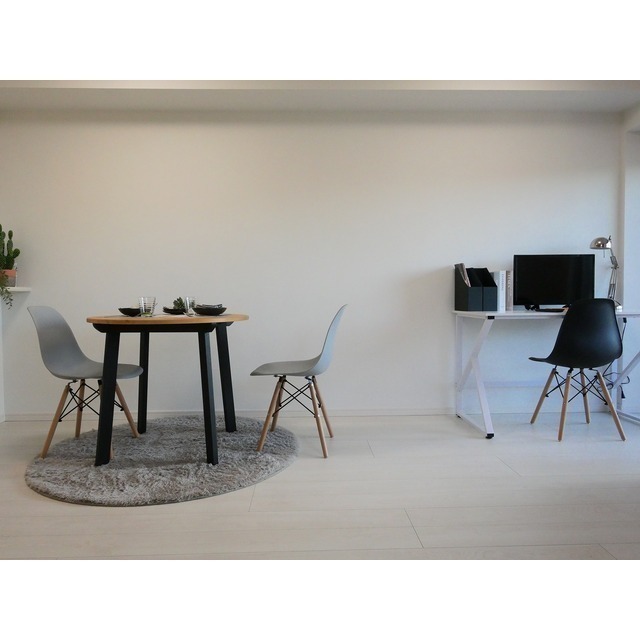 その他　家具・調度品等は実際の賃貸住居には含まれません。