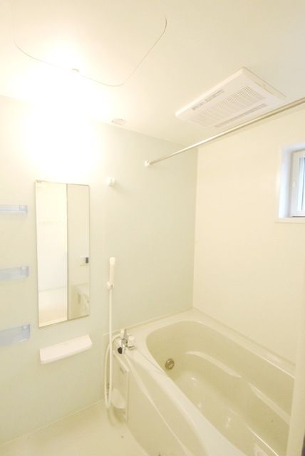 バス・シャワールーム　バスルーム