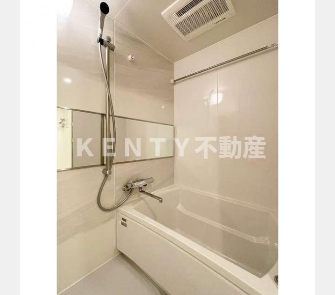 バス・シャワールーム　お風呂で日々の疲れを落としましょう