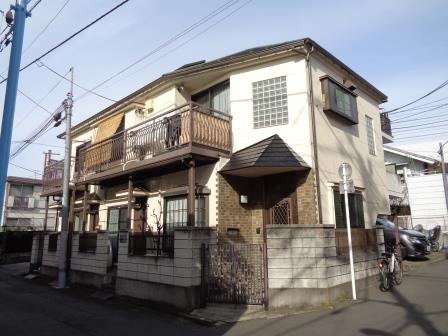 建物外観　落ち着いた雰囲気の外観です