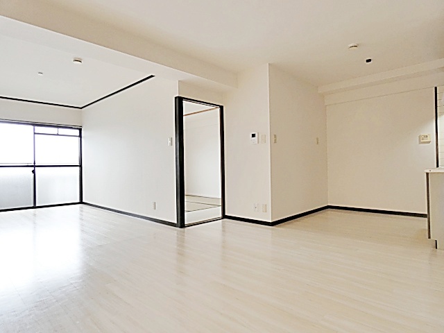 居室・リビング　使いやすい居間です