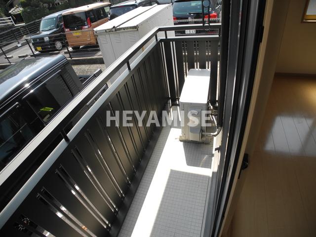 バルコニー　※室内画像は別部屋のもの