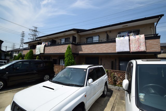 建物外観　人気のテラスハウスです♪