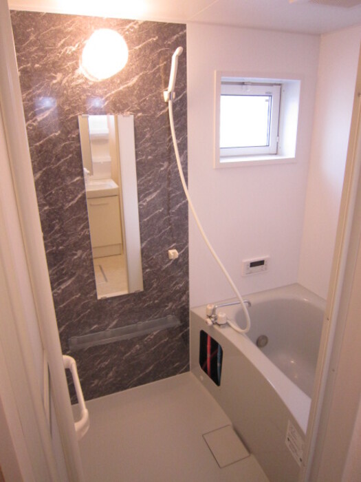 バス・シャワールーム　浴室