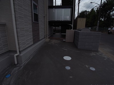 エントランス　ゆとりのあるエントランスです