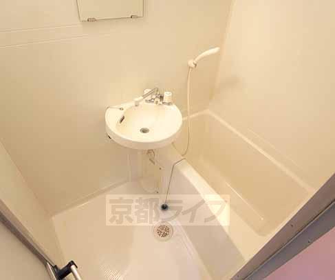 バス・シャワールーム　お風呂です。