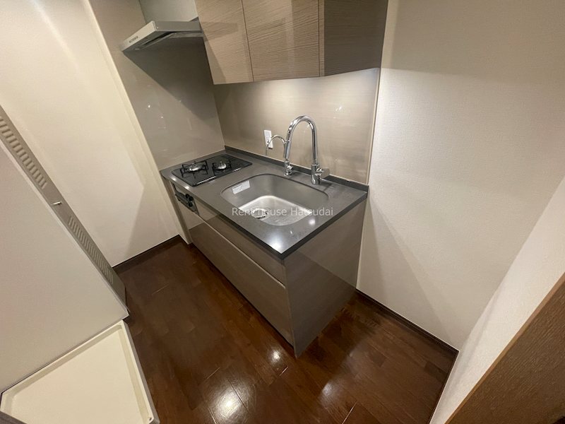 キッチン　別号室の参考写真となります