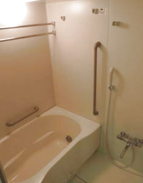 バス・シャワールーム　バス