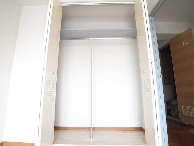 収納　荷物が多い方も安心な広めの収納