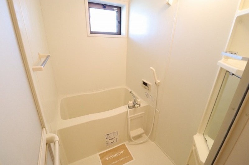 バス・シャワールーム　図面と現状に相違がある場合には現状を優先