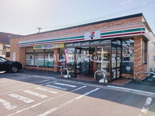 コンビニ　セブンイレブン 五所川原鎌谷町店（コンビニ）まで416m