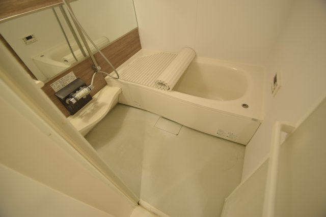 バス・シャワールーム　ゆったり過ごせるお風呂です