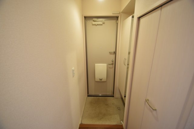 玄関　収納もある玄関です