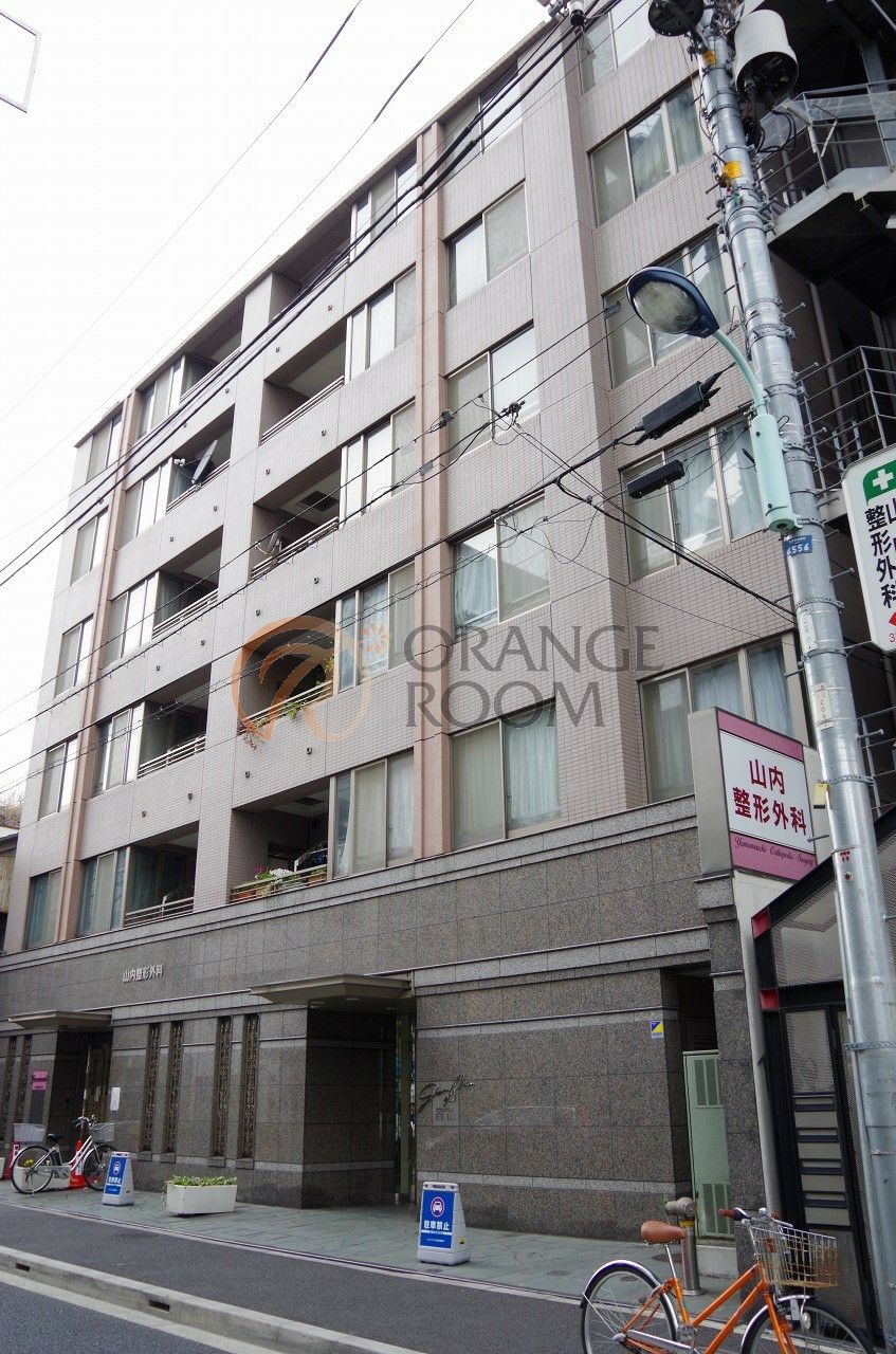 建物外観　グランアルバ白山