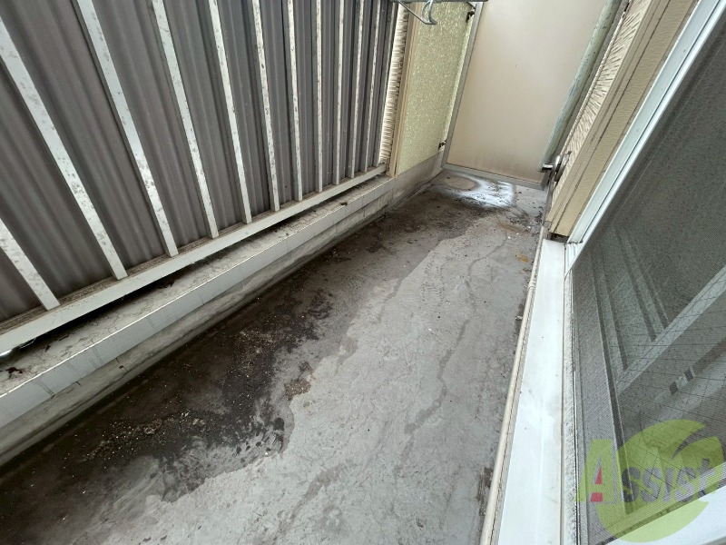 バルコニー　バルコニーが付いていますので一息ついてみてはいかがですか。