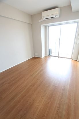 居室・リビング　☆明るい居室☆