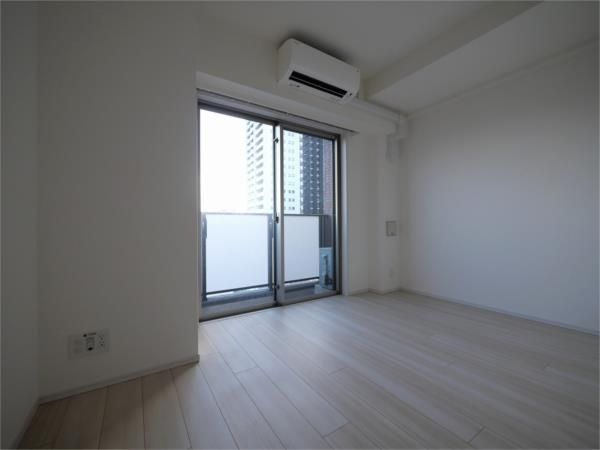 居室・リビング　※別部屋参考写真