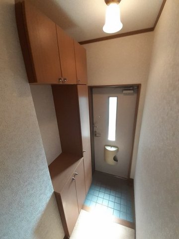 玄関　明るい玄関です