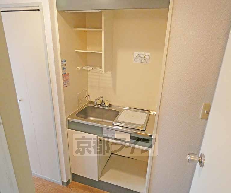 キッチン　キッチンです。