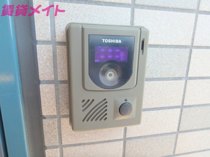 セキュリティ　同型参考写真