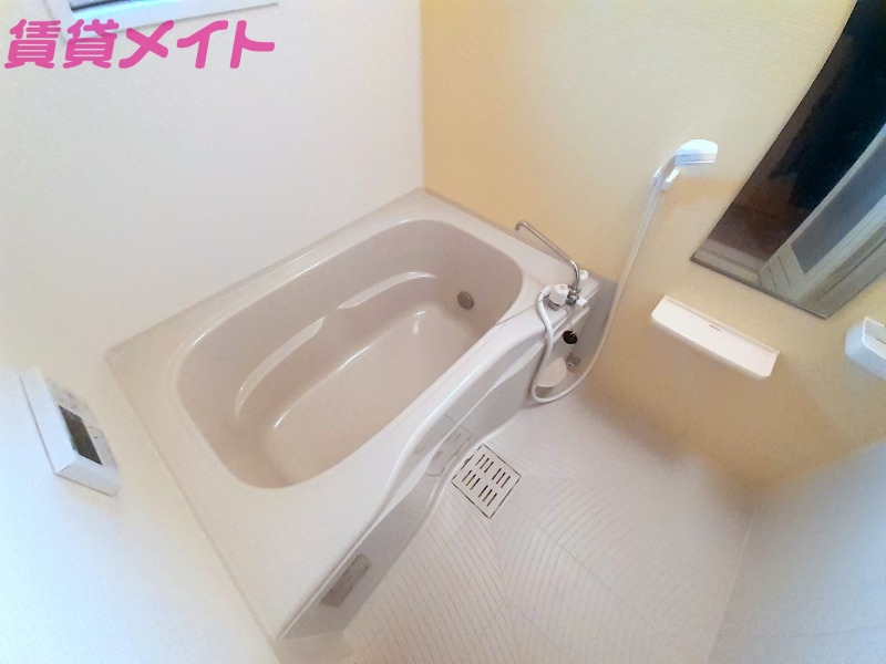 バス・シャワールーム　同型参考写真