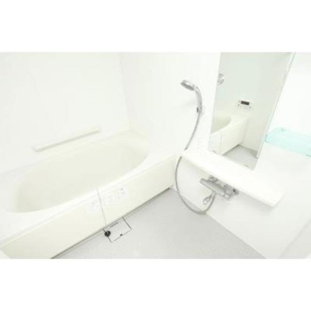 バス・シャワールーム　※写真は同タイプ住戸です。