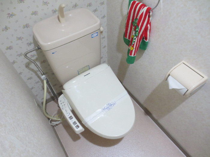 トイレ　別号室