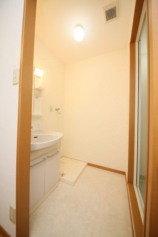 その他　別部屋反転間取りのお写真となります。