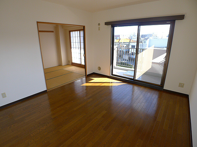 居室・リビング　LDK12帖