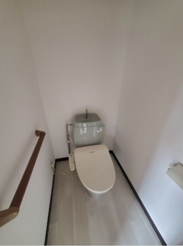 トイレ　図面と現状に相違がある場合には現状を優先