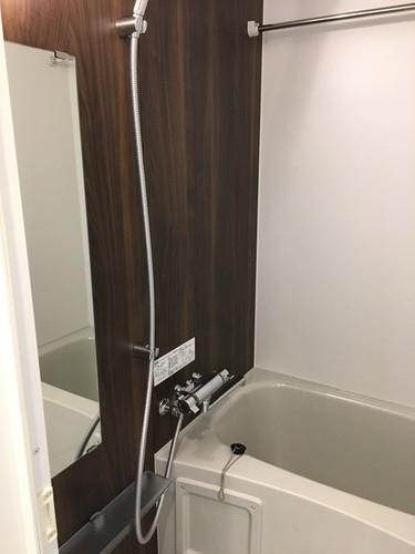 バス・シャワールーム　バスルーム