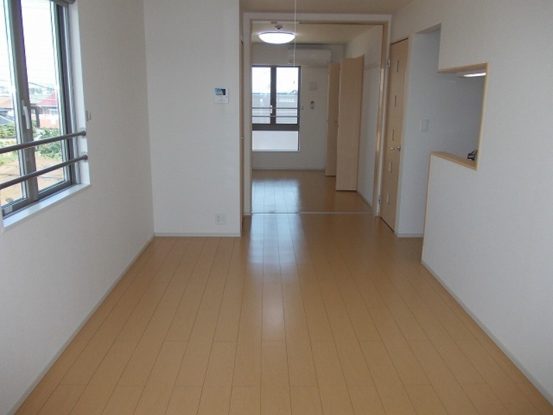 居室・リビング　図面と現状に相違がある場合には現状を優先