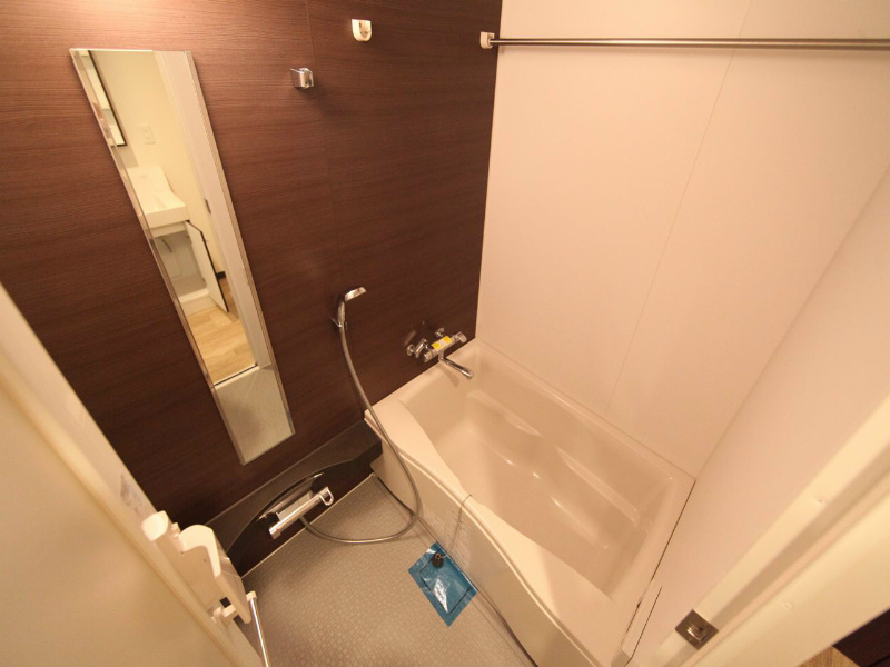 バス・シャワールーム　浴室暖房乾燥機　24時間換気機能付　お湯はり機能付バスルーム