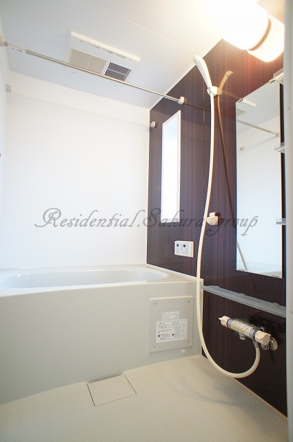 バス・シャワールーム　日々の疲れを癒すお風呂です♪