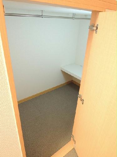 収納　ベット下収納