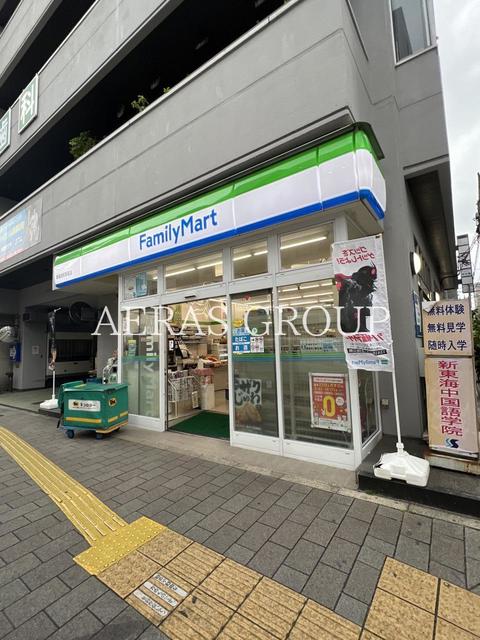 コンビニ　ファミリーマート 新御徒町駅前店（コンビニ）まで151m